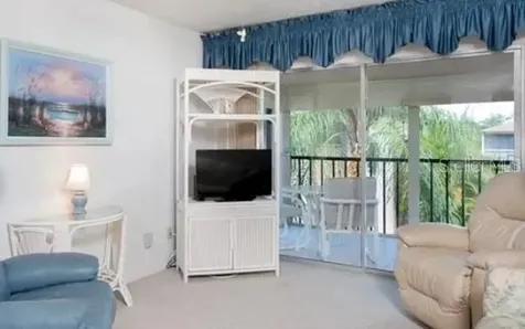 16881 Davis Road Fort Myers FL 33908