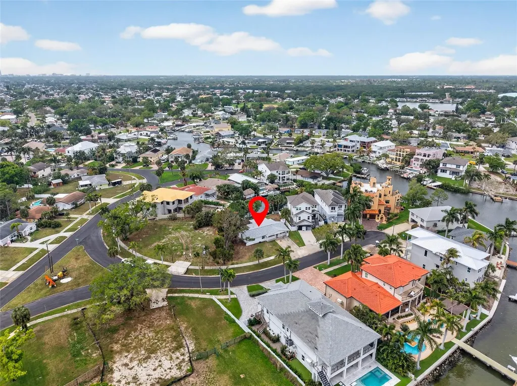 1809 Bayou Grande Boulevard NE St Petersburg FL 33703