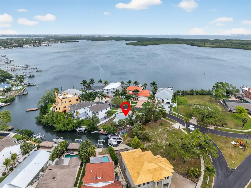 1809 Bayou Grande Boulevard NE St Petersburg FL 33703