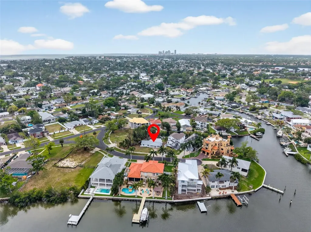 1809 Bayou Grande Boulevard NE St Petersburg FL 33703