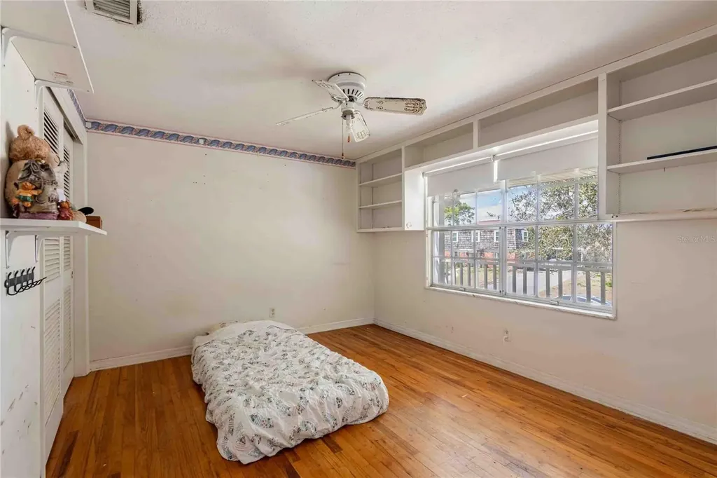 2804 Linthicum Place Tampa FL 33618