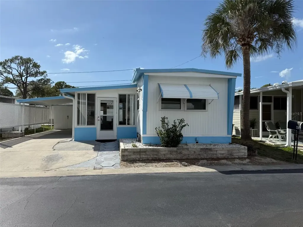 7803 46th Avenue N St Petersburg FL 33709