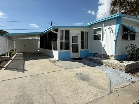 7803 46th Avenue N St Petersburg FL 33709