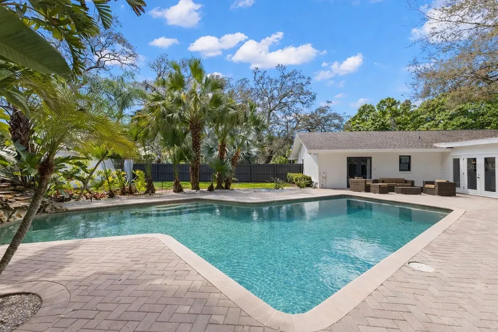 11 Birdie Lane Palm Harbor FL 34683