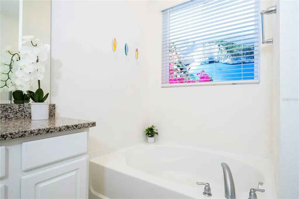 7560 Oakmoss Loop Davenport FL 33837