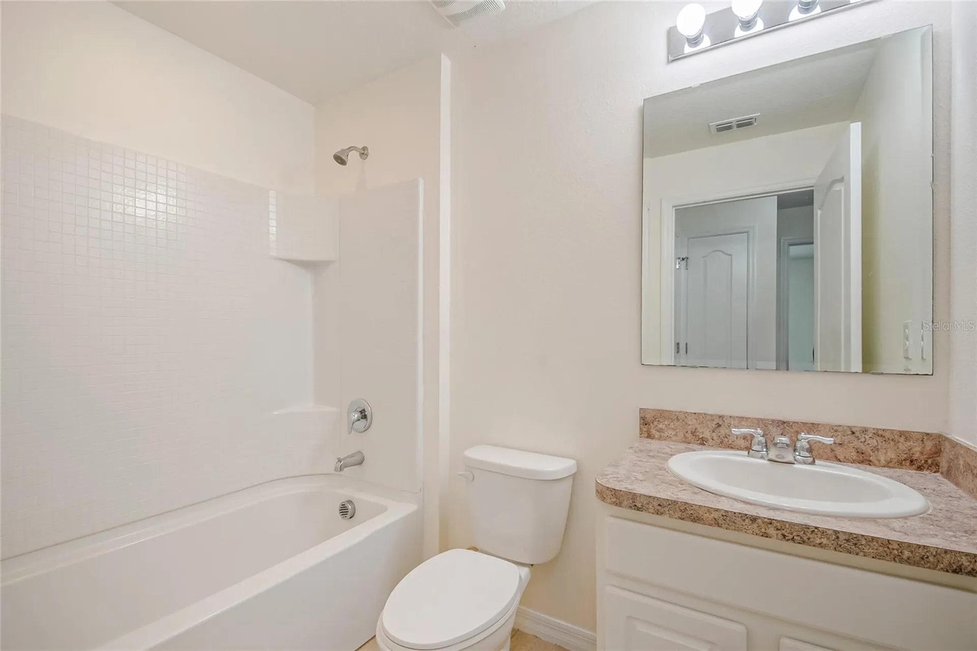 1404 Dusty Stone Lane Kissimmee FL 34744