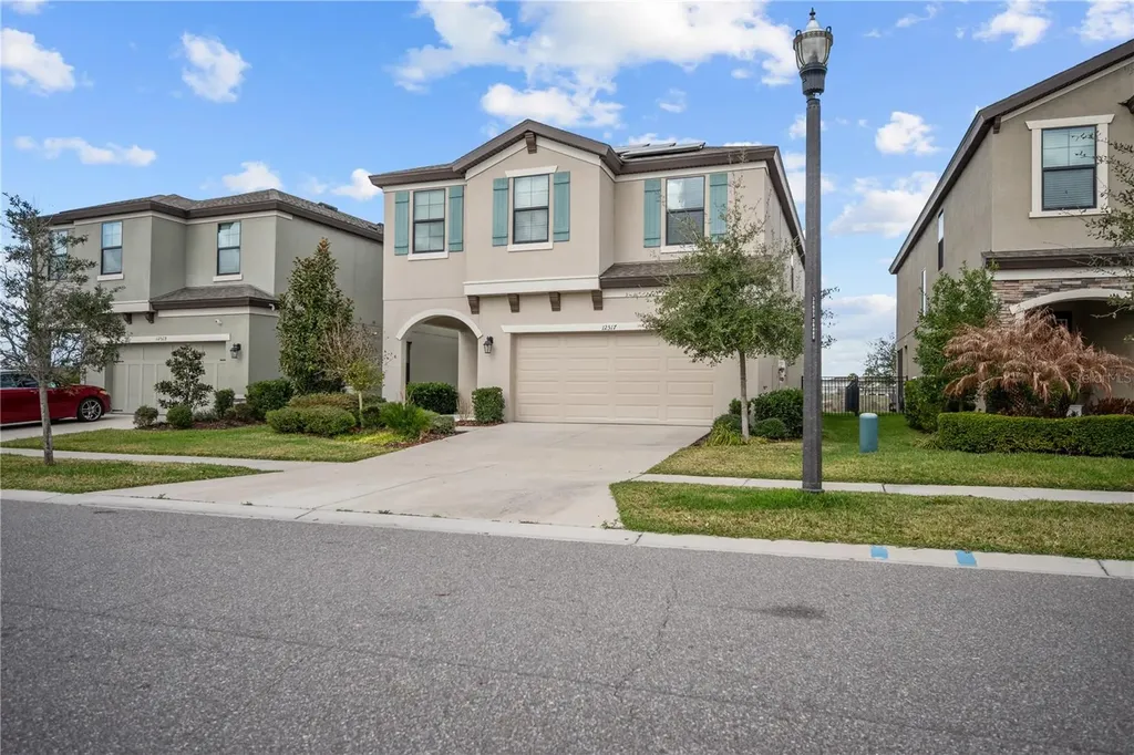 12517 Horseshoe Bend Drive Lithia FL 33547