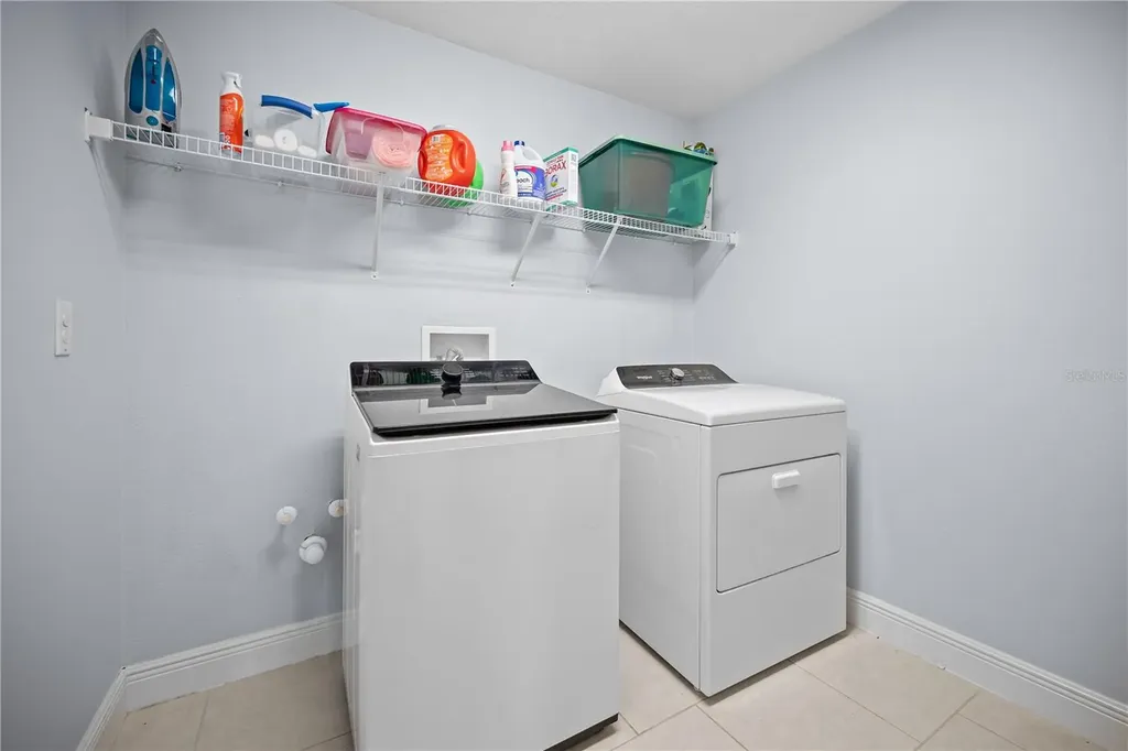 12517 Horseshoe Bend Drive Lithia FL 33547