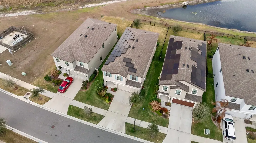 12517 Horseshoe Bend Drive Lithia FL 33547