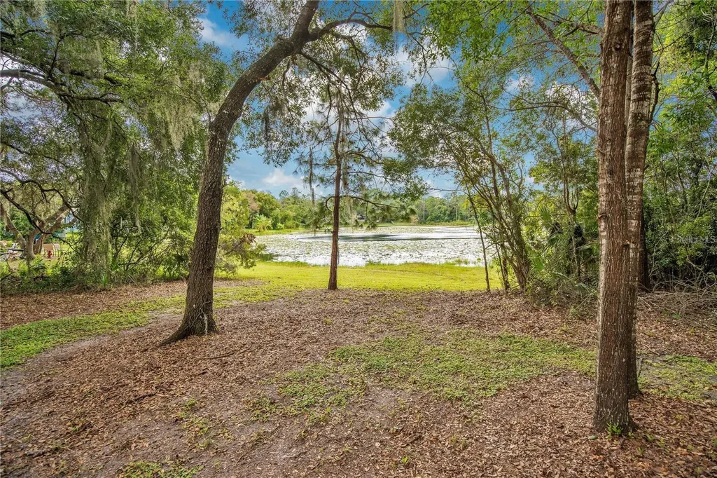 Amigos Road Debary FL 32713