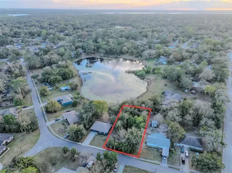 Amigos Road Debary FL 32713