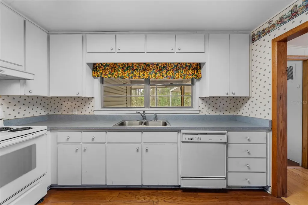 20209 NW 49 Terrace La Crosse FL 32658