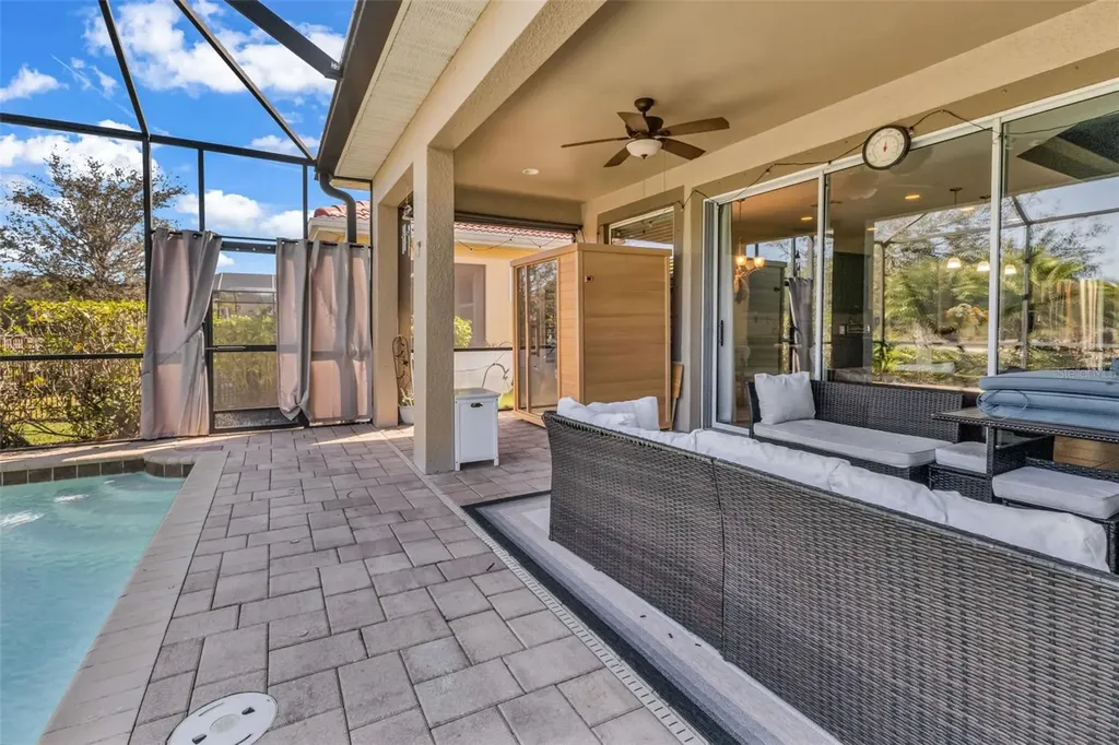 11542 Blackfin Street Venice FL 34292