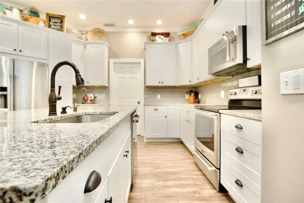 2920 Meadowood Drive New Port Richey FL 34655