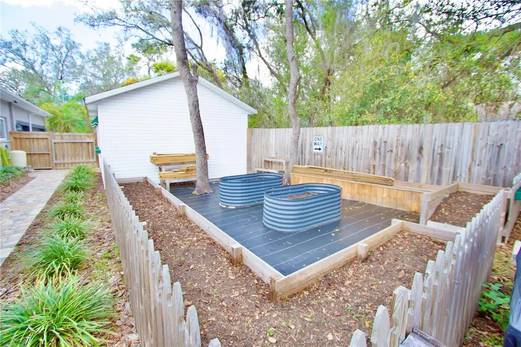 2920 Meadowood Drive New Port Richey FL 34655