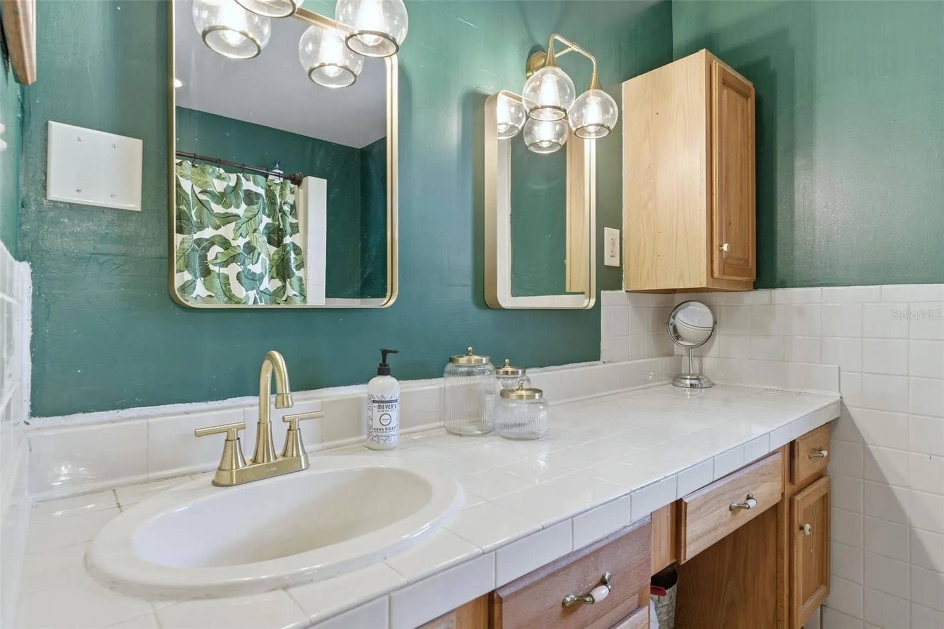 138 N Kentucky Avenue Deland FL 32724