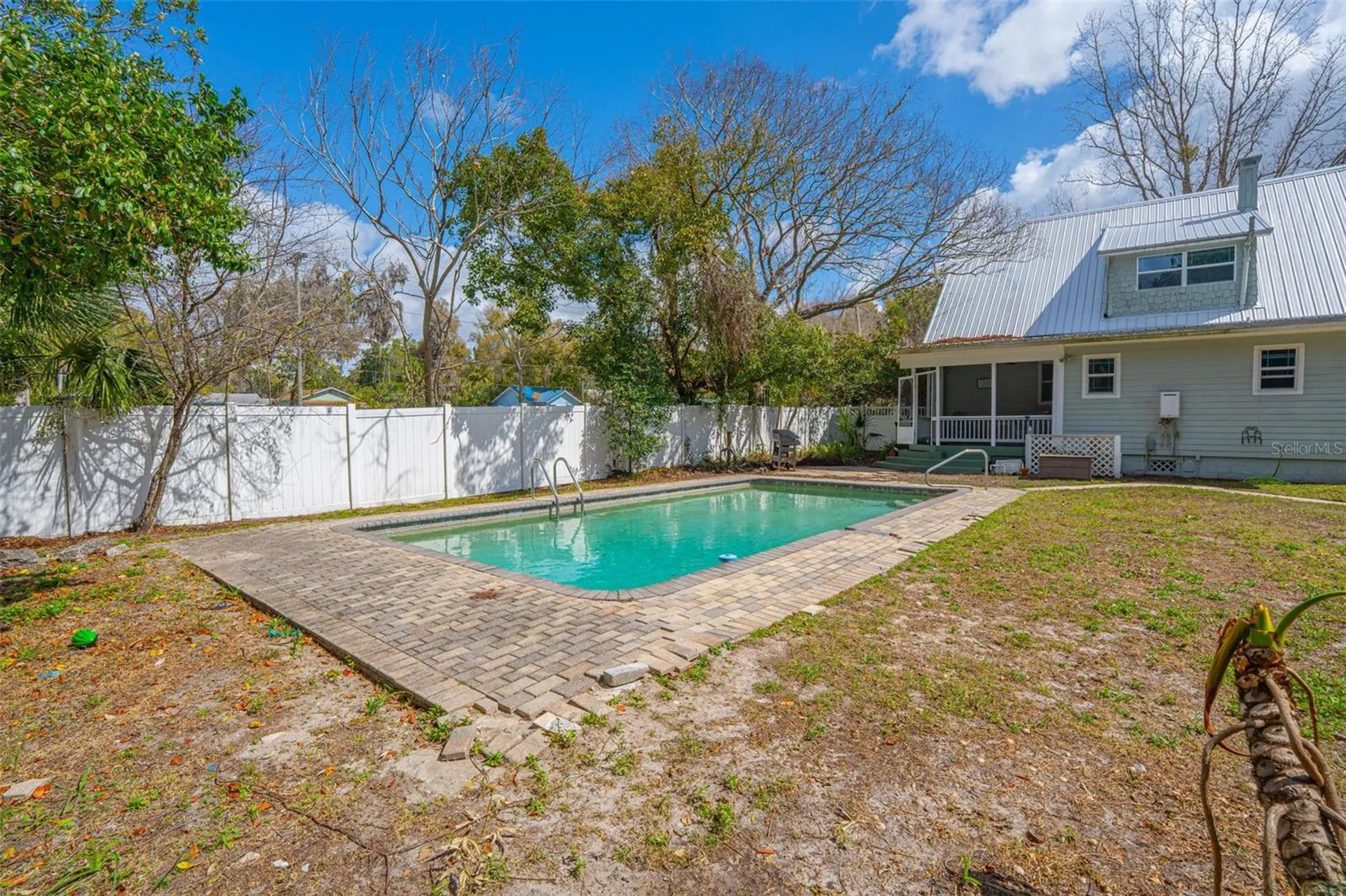 138 N Kentucky Avenue Deland FL 32724