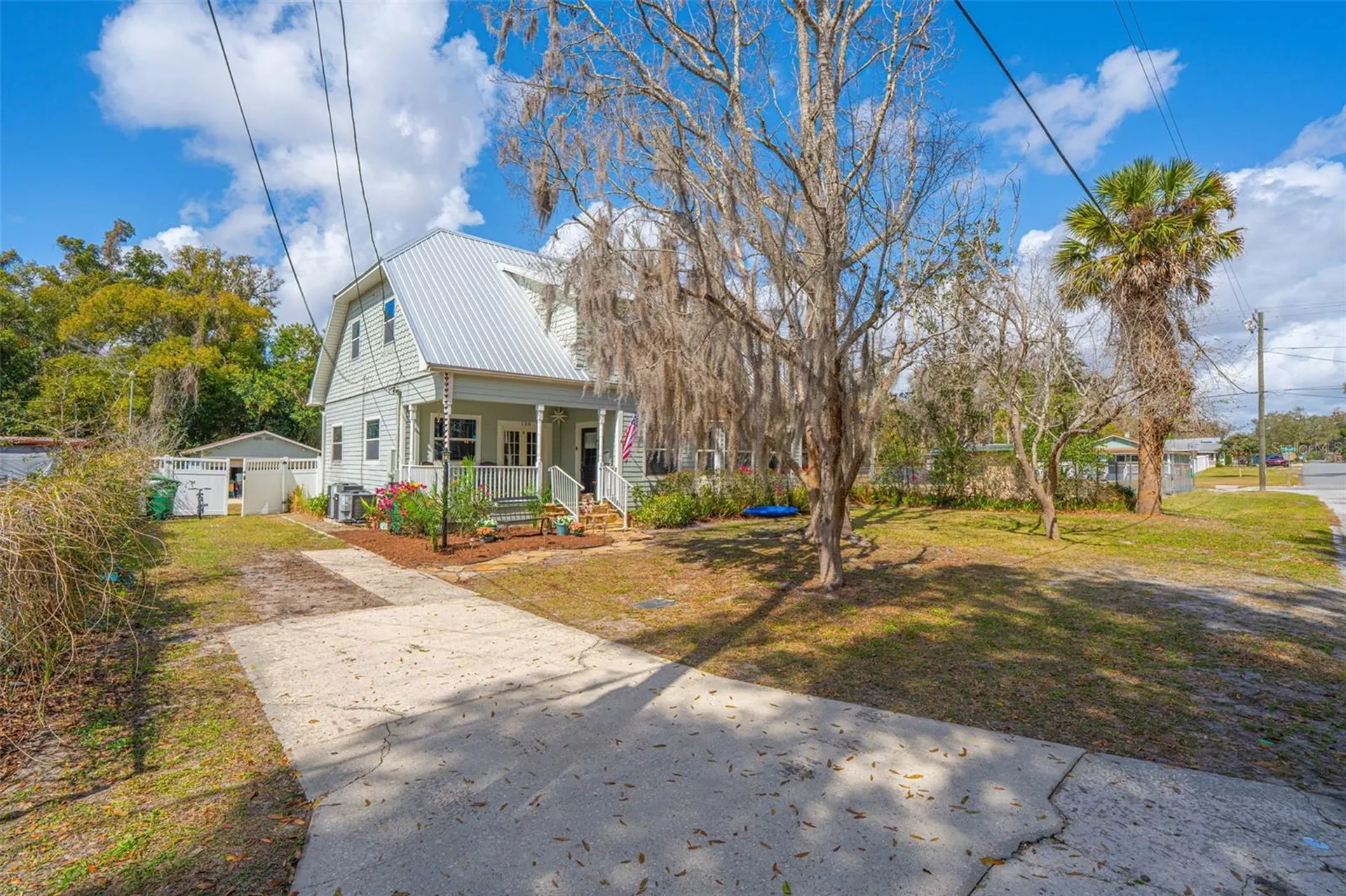 138 N Kentucky Avenue Deland FL 32724