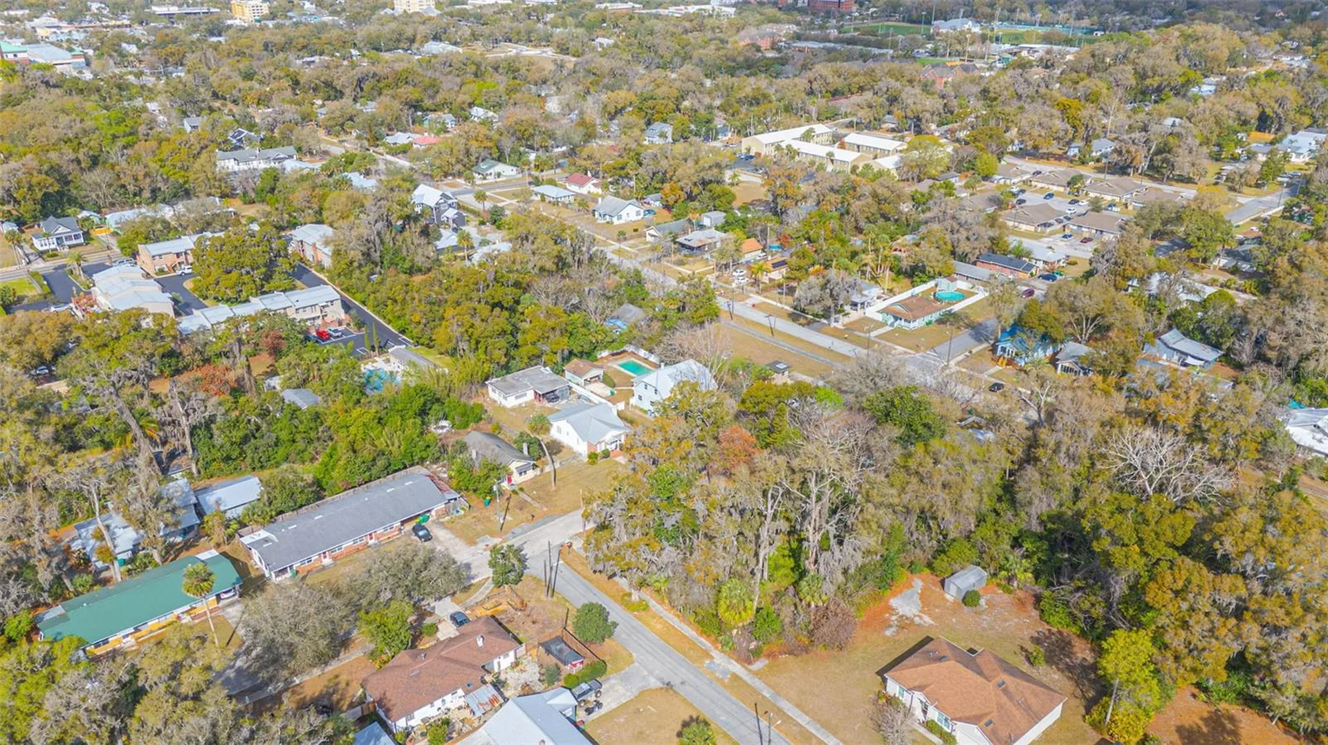 138 N Kentucky Avenue Deland FL 32724