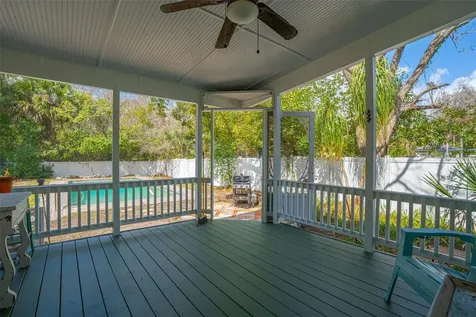 138 N Kentucky Avenue Deland FL 32724