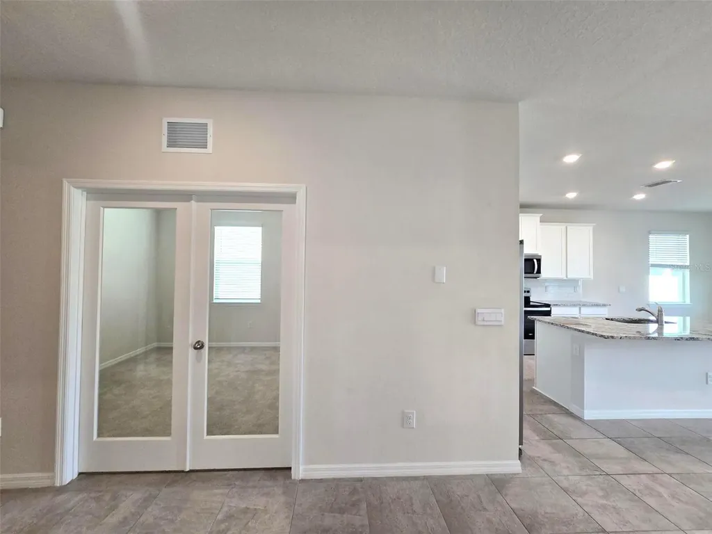 611 160th Street E Bradenton FL 34212