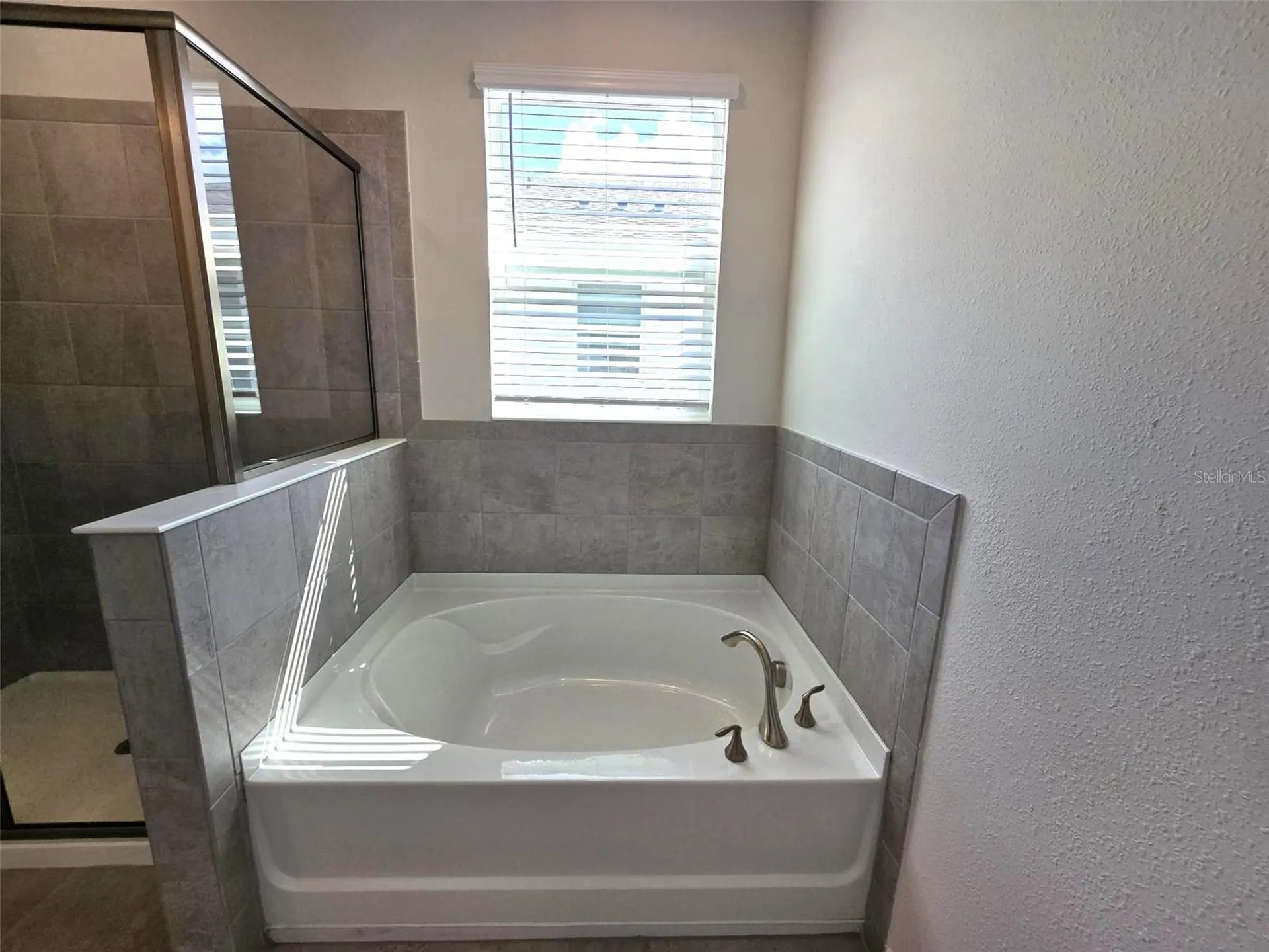 611 160th Street E Bradenton FL 34212
