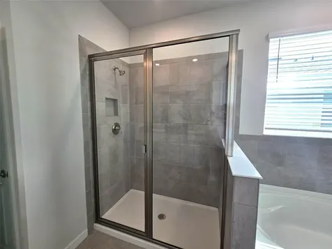 611 160th Street E Bradenton FL 34212