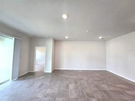 611 160th Street E Bradenton FL 34212