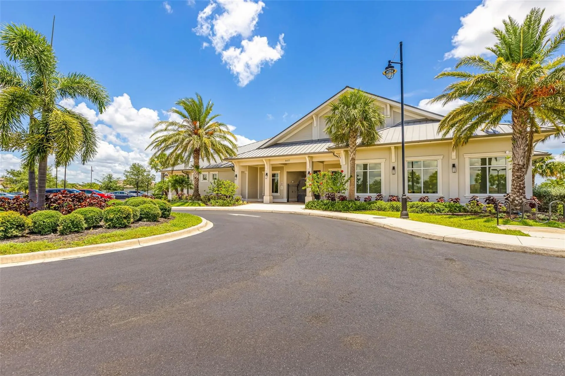 17821 Polo Trail Bradenton FL 34211