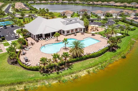 17821 Polo Trail Bradenton FL 34211