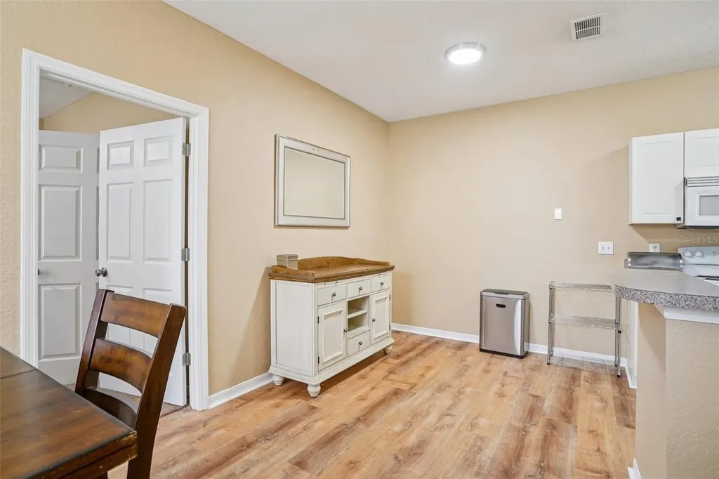 835 Grand Regency Point Altamonte Springs FL 32714