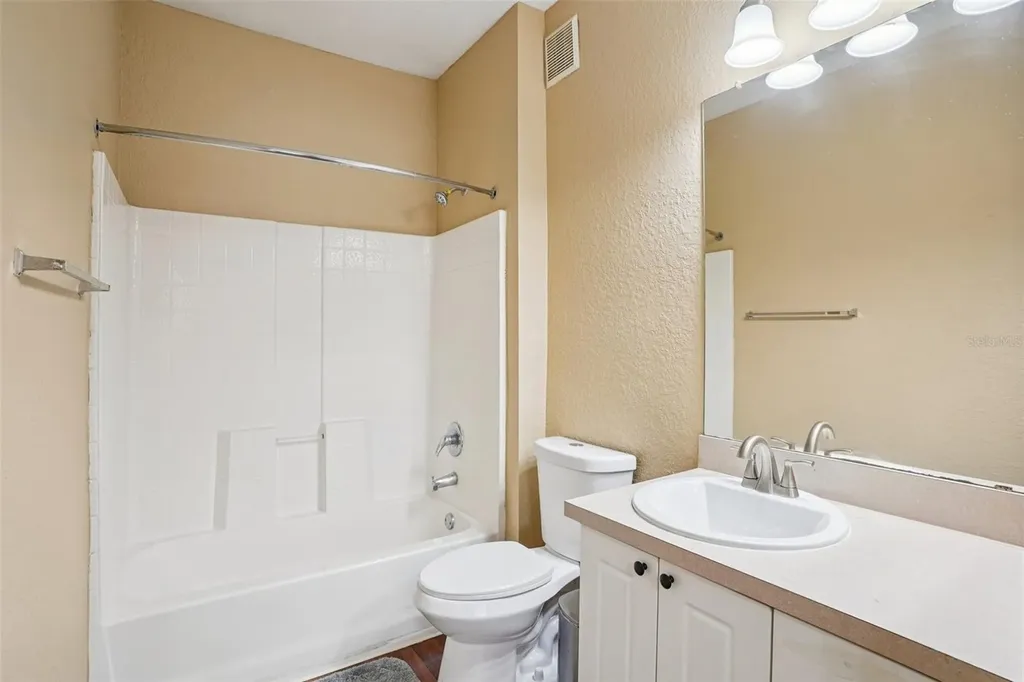 835 Grand Regency Point Altamonte Springs FL 32714