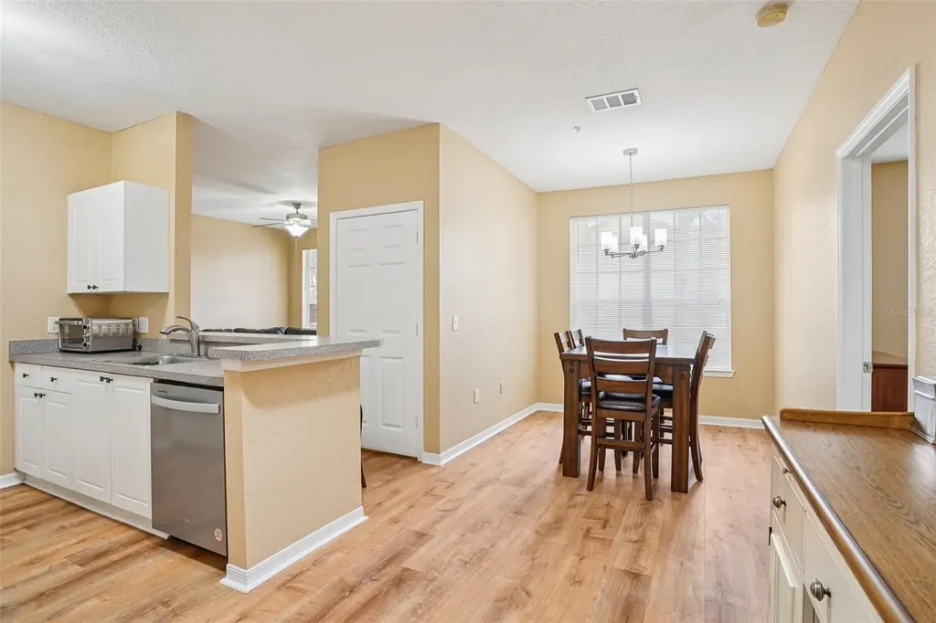 835 Grand Regency Point Altamonte Springs FL 32714