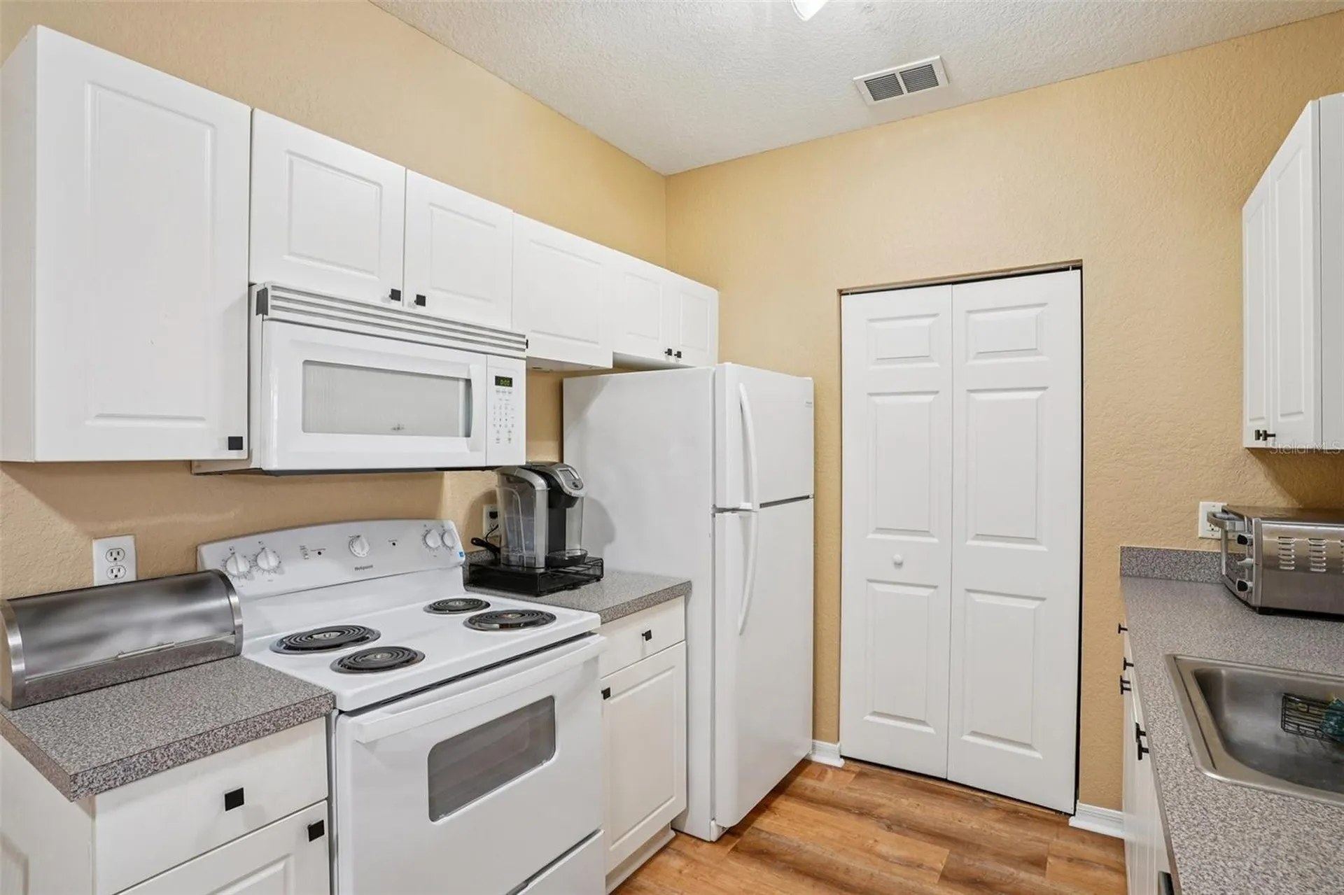835 Grand Regency Point Altamonte Springs FL 32714
