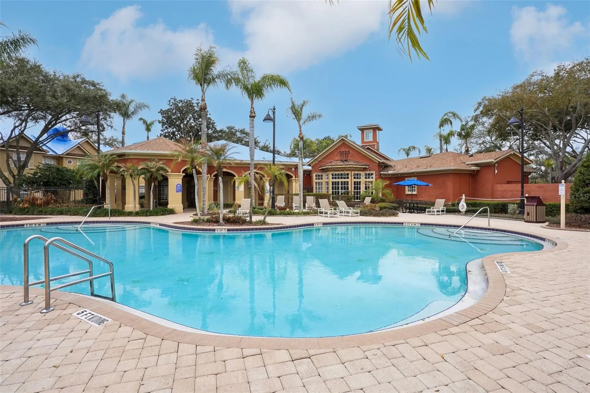 835 Grand Regency Point Altamonte Springs FL 32714