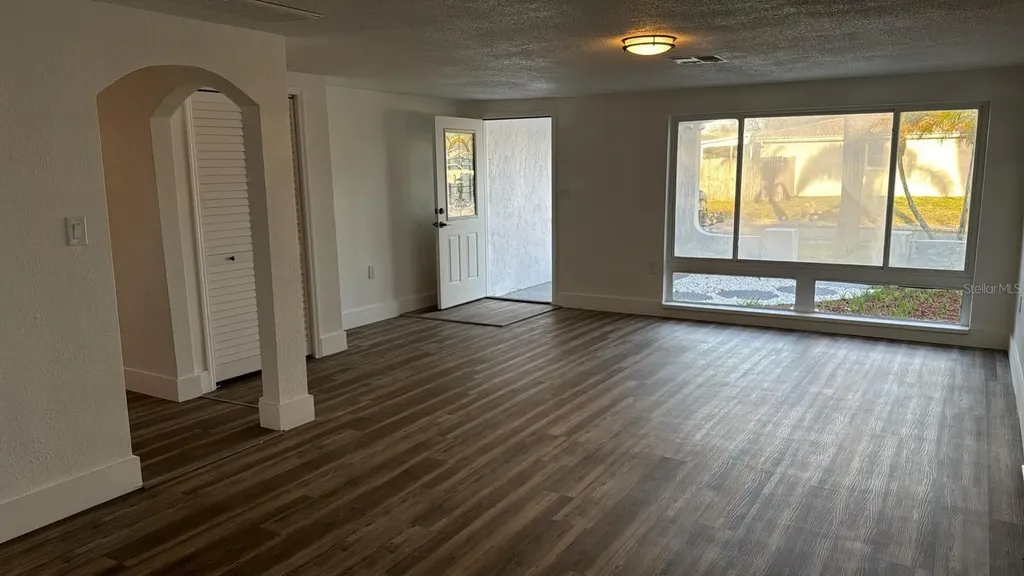 1715 Kenilworth Street Holiday FL 34691