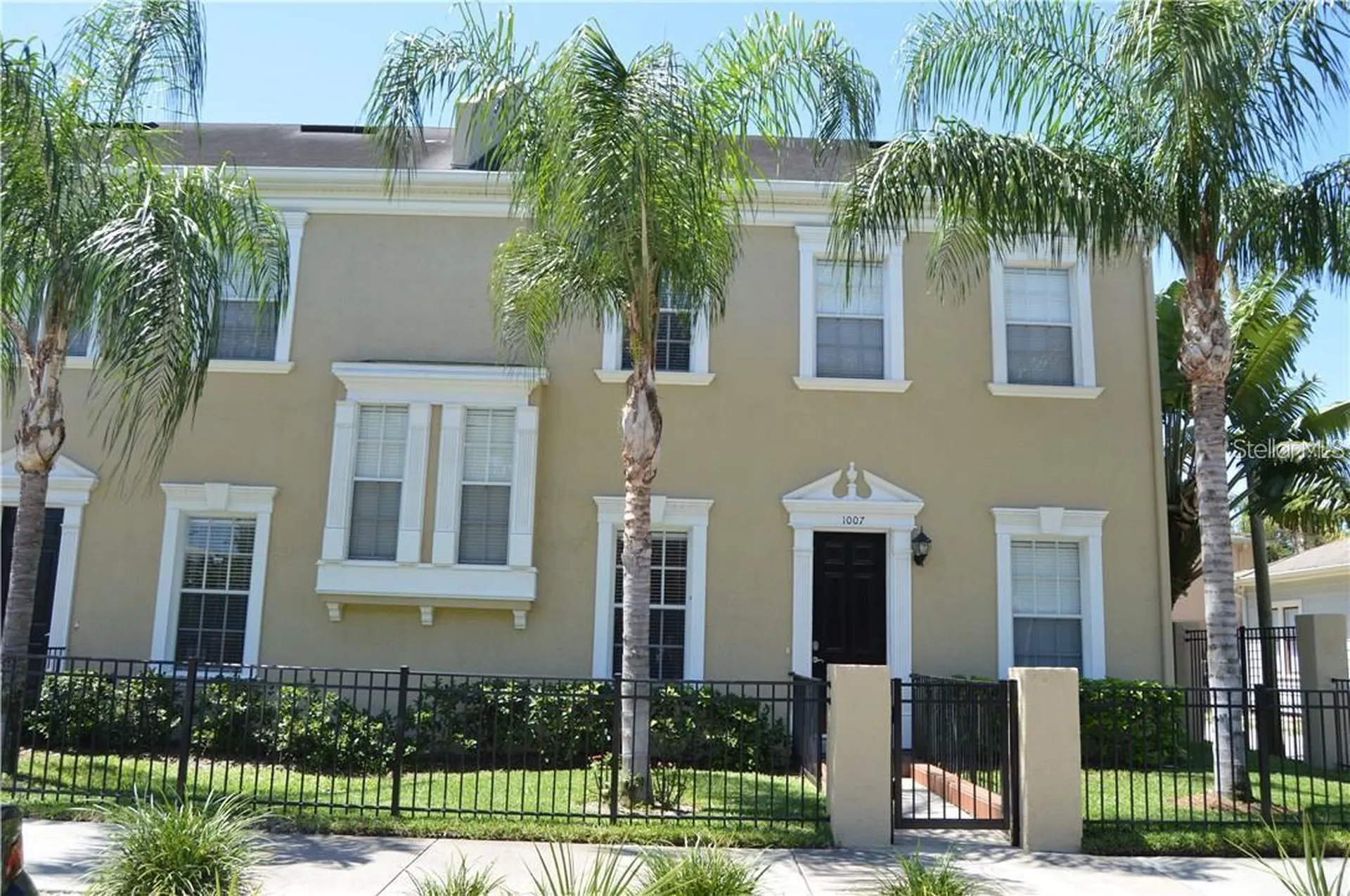 1007 Edison Park Court Tampa FL 33606