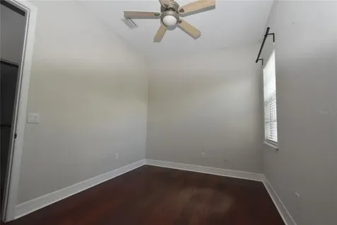 1007 Edison Park Court Tampa FL 33606