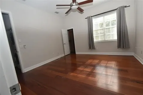 1007 Edison Park Court Tampa FL 33606