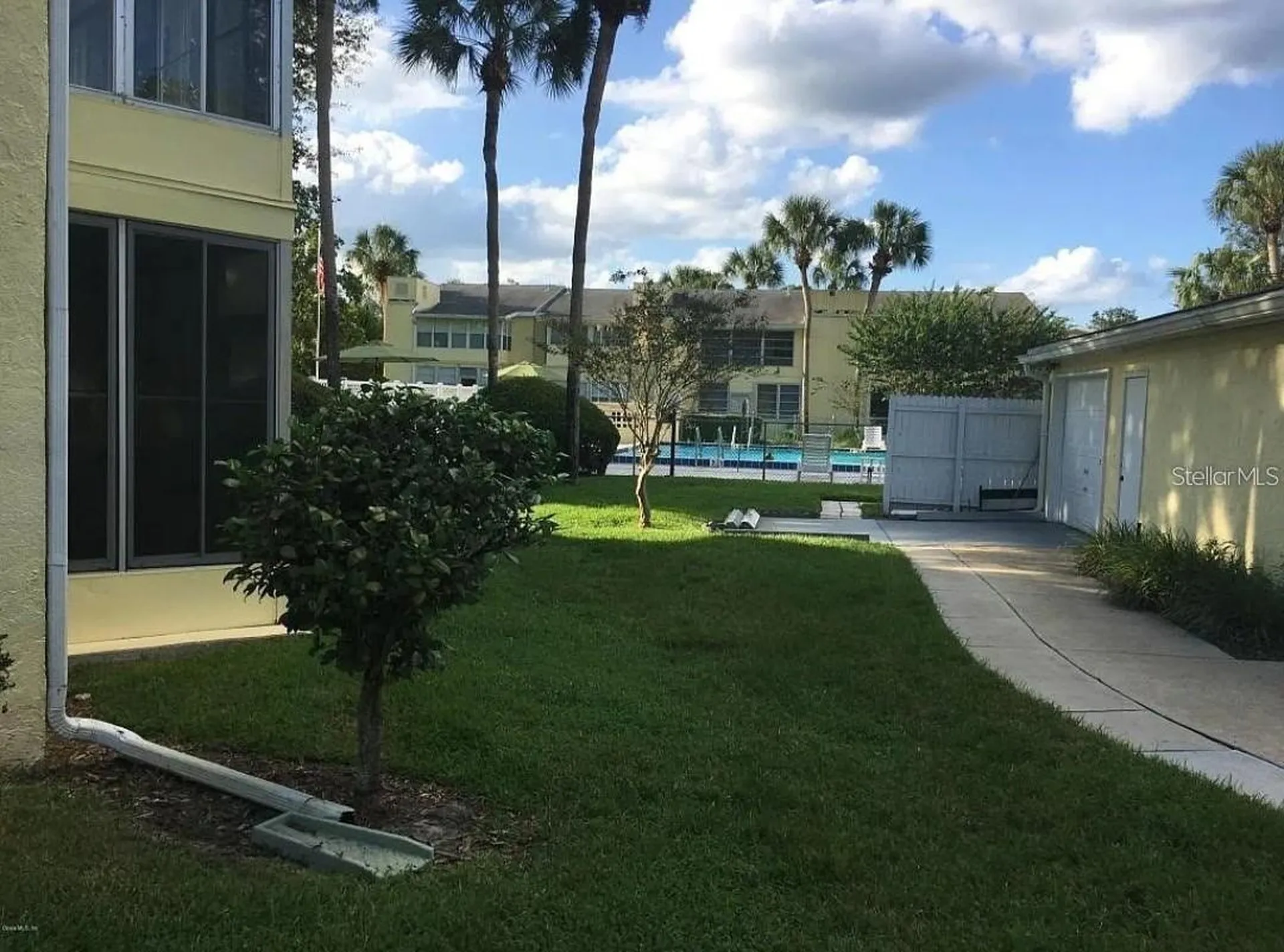 576 Bahia Ocala FL 34472