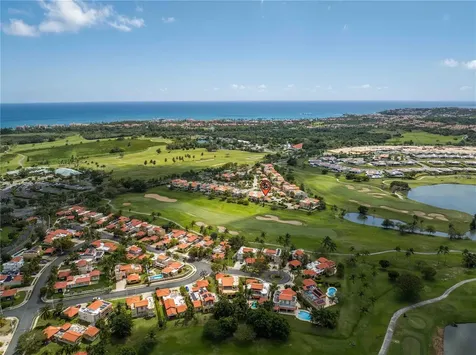 12 Flamboyan Greens Humacao PR 00791