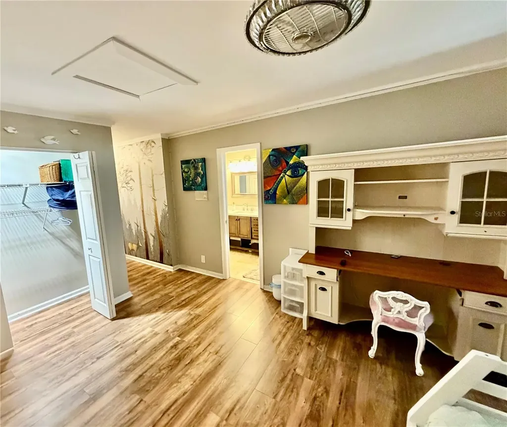6075 Glendale Drive Boca Raton FL 33433