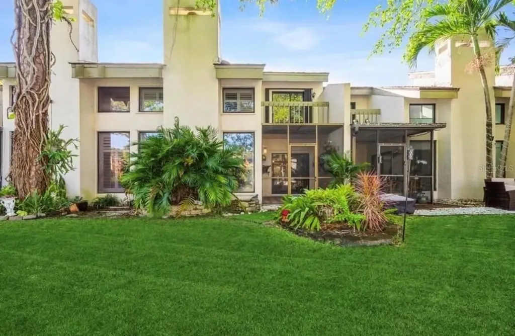 6075 Glendale Drive Boca Raton FL 33433
