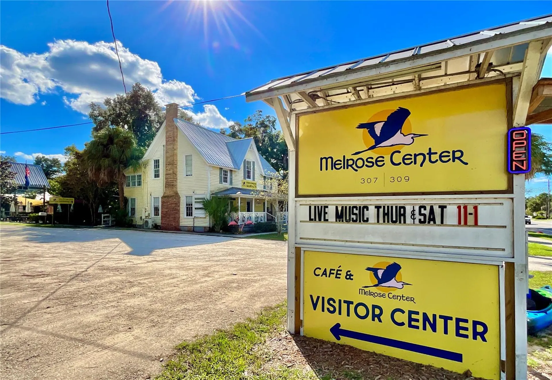 106 E Sunnyside Beach Road Hawthorne FL 32640