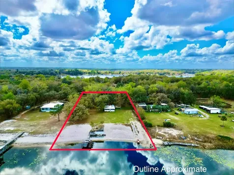 106 E Sunnyside Beach Road Hawthorne FL 32640