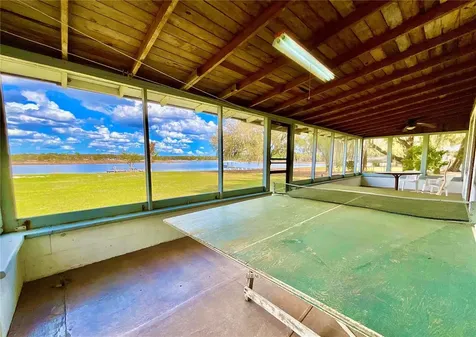 106 E Sunnyside Beach Road Hawthorne FL 32640