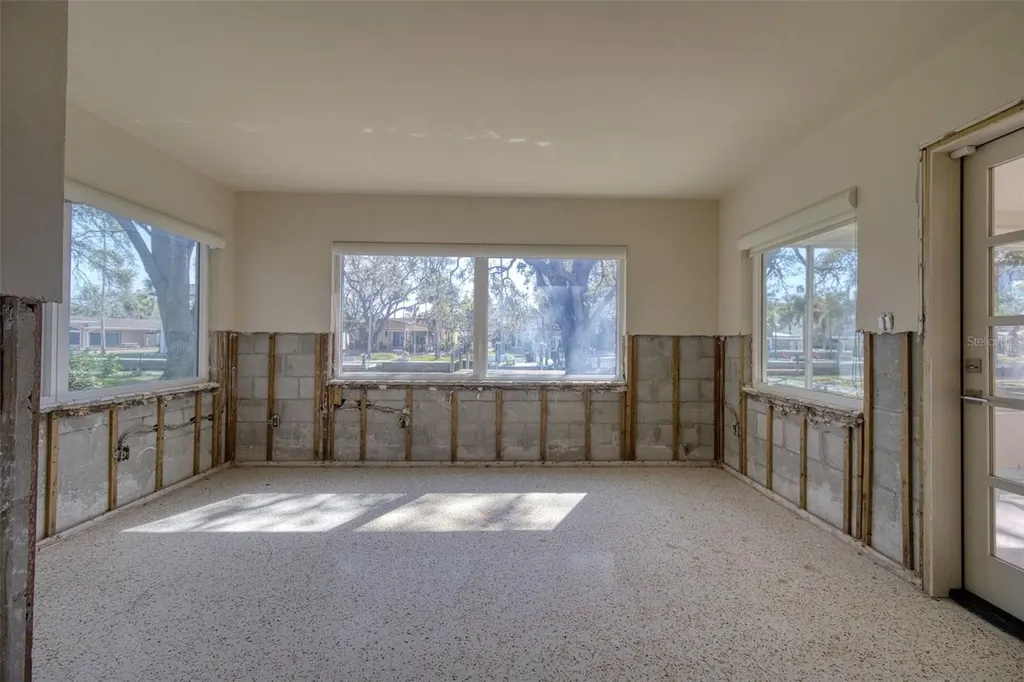 5 Shore Drive Dunedin FL 34698