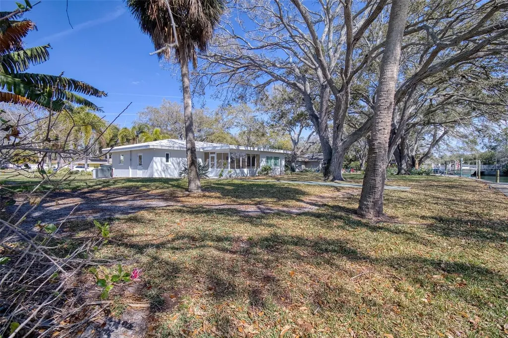5 Shore Drive Dunedin FL 34698