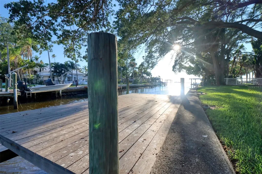 5 Shore Drive Dunedin FL 34698