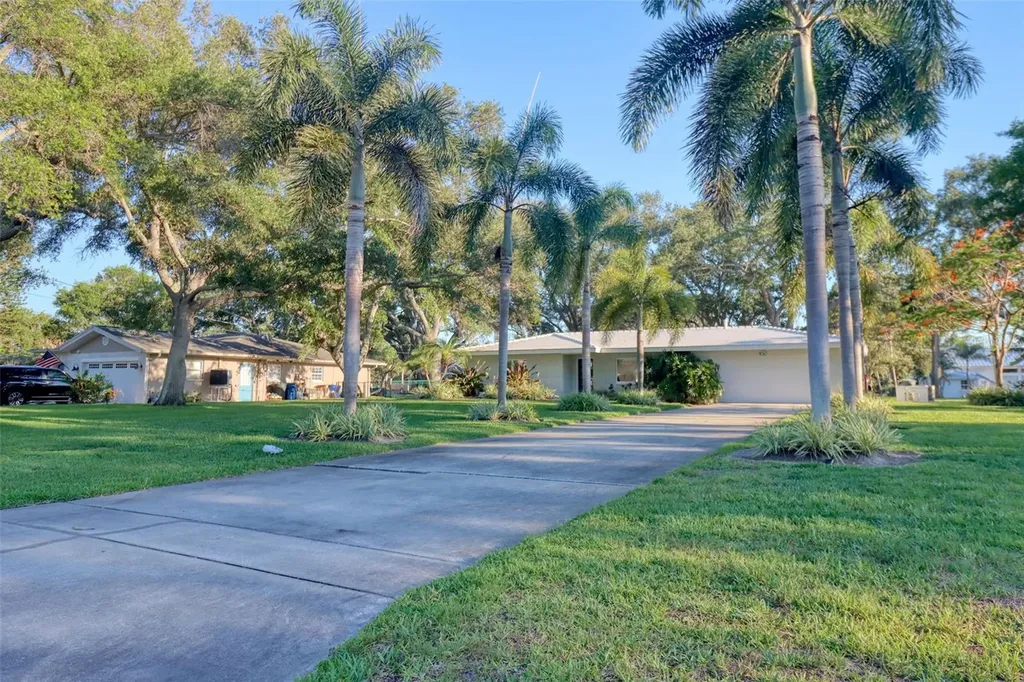 5 Shore Drive Dunedin FL 34698